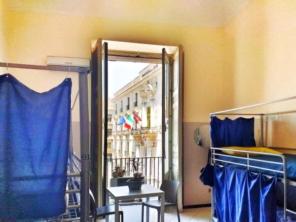 Ostello degli Elefanti : photo 4 de la chambre lit dans dortoir mixte de 4 lits avec salle de bains commune