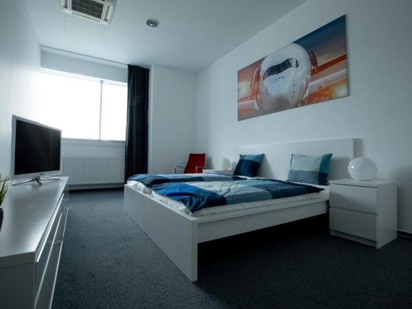 AeroRooms : photo 1 de la chambre chambre double terminal 1 - accessible uniquement depuis la zone de transit