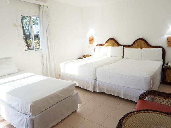 Playabachata : photo 3 de la chambre chambre familiale (2 adultes)