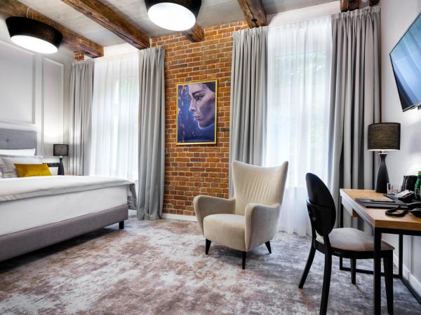 Hotel Wawel Queen : photo 3 de la chambre chambre double ou lits jumeaux supérieure