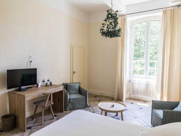 Bastide Saint Jérôme : photo 4 de la chambre chambre double - vue sur jardin