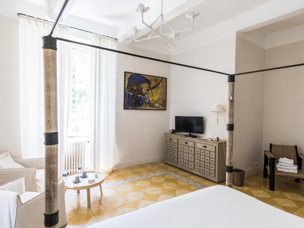 Bastide Saint Jérôme : photo 4 de la chambre suite - vue sur jardin