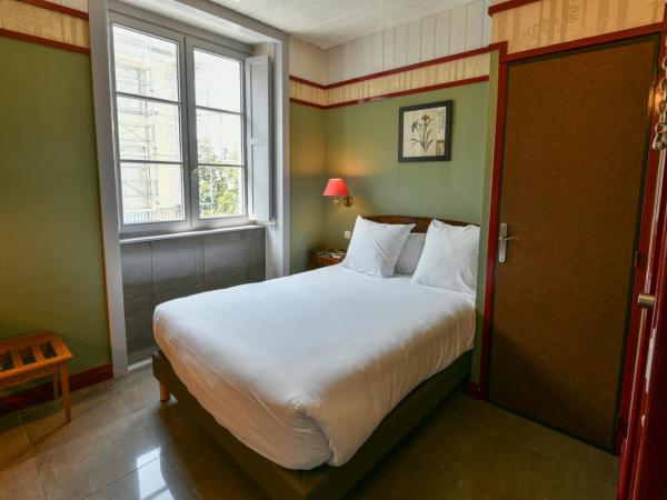 Hotel De Gramont : photo 2 de la chambre chambre simple Économique
