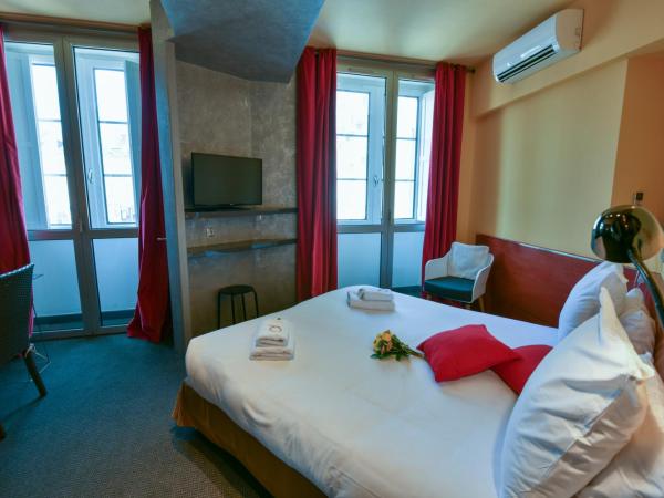 Hotel De Gramont : photo 9 de la chambre chambre double supérieure