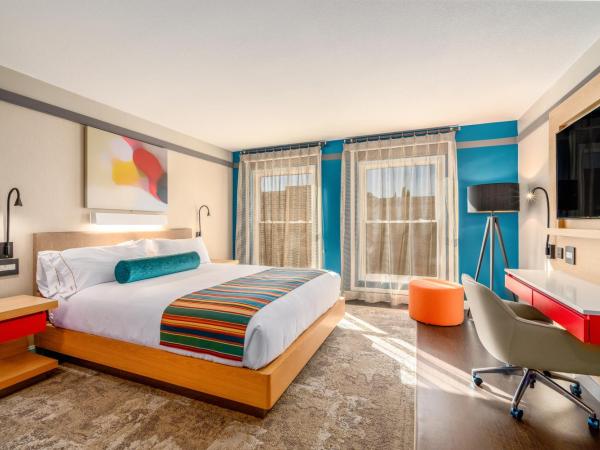 Century Park Hotel LA : photo 1 de la chambre hébergement lit king-size standard - vue sur ville