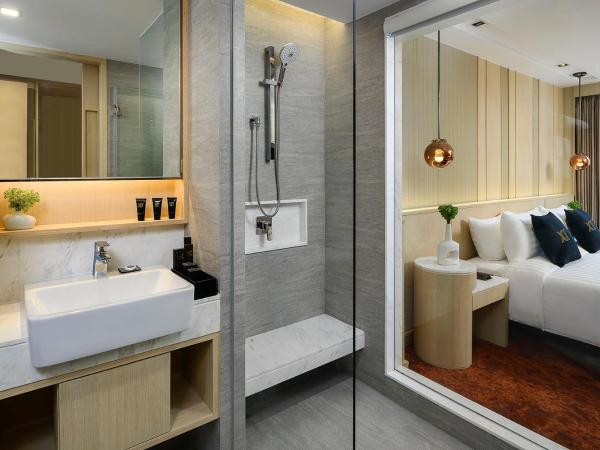 Eleven Hotel Bangkok Sukhumvit 11 : photo 5 de la chambre chambre lit king-size deluxe