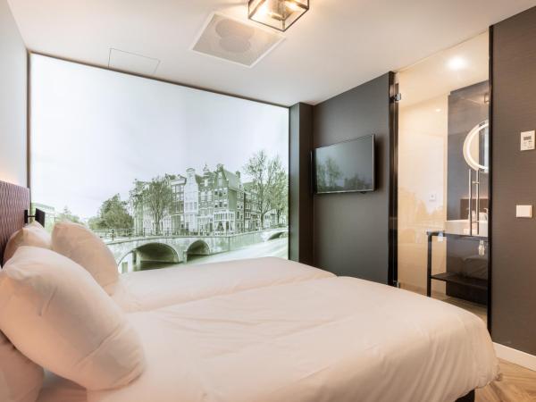 Hotel New Kit : photo 3 de la chambre chambre double ou lits jumeaux confort sans fenêtres