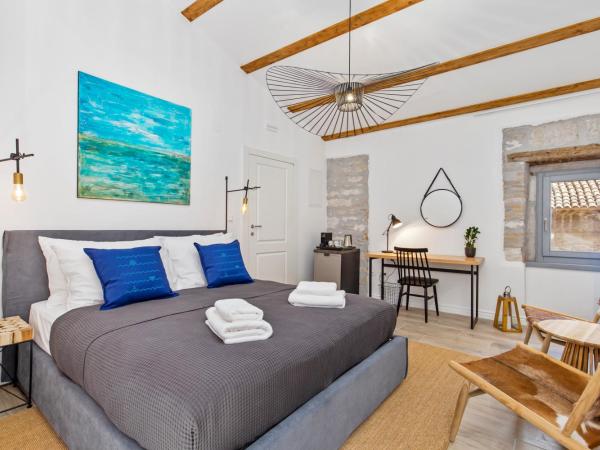 Blubini Heritage House : photo 1 de la chambre chambre double deluxe - vue sur jardin