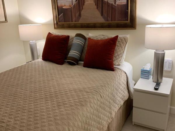 Fantasy Island Inn, Caters to Men : photo 1 de la chambre chambre lit queen-size deluxe