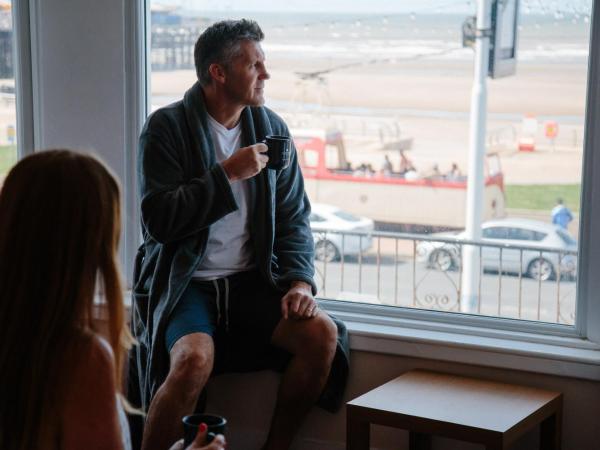 Viking Hotel - Adults Only : photo 3 de la chambre chambre double ou lits jumeaux - vue sur mer