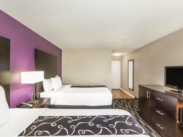La Quinta by Wyndham Orlando Universal area : photo 7 de la chambre chambre avec 2 grands lits queen-size 