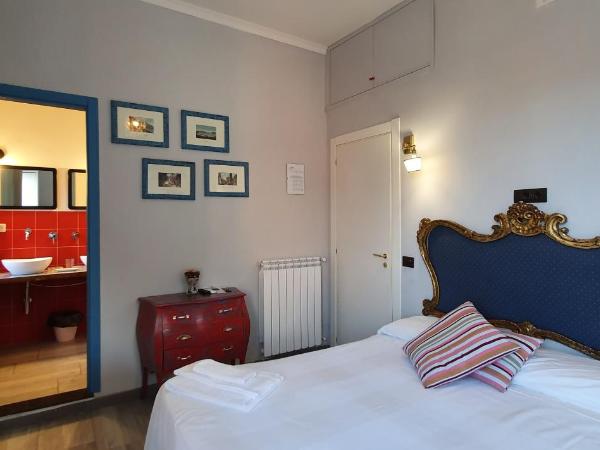 The Spanish Palace Rooms, Suites Apartments & Terraces : photo 5 de la chambre chambre double