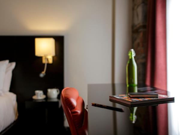 Le Petit Hôtel Vieux-Montréal - Saint-Paul by Gray Collection : photo 5 de la chambre chambre lit queen-size 