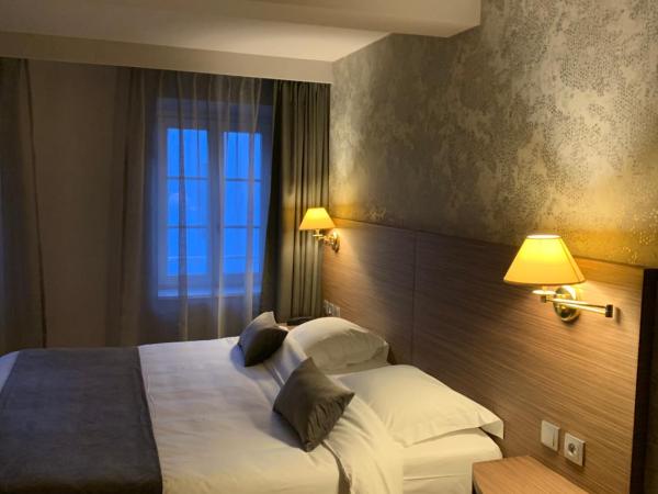 Hotel Restaurant Au Cerf d'Or : photo 1 de la chambre chambre double ou lits jumeaux standard