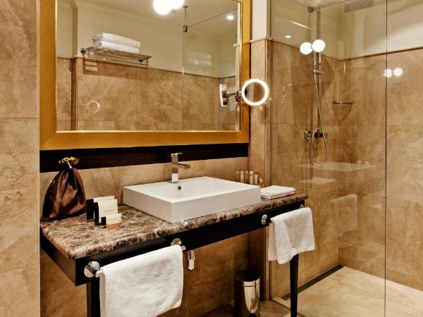 Grandezza Hotel Luxury Palace : photo 4 de la chambre chambre deluxe double ou lits jumeaux