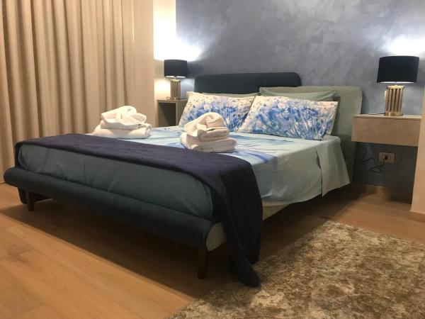 via roma 12 VERONA : photo 3 de la chambre chambre double