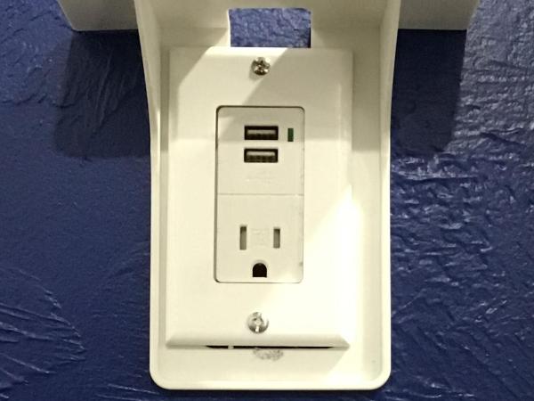 Budget Inn & Suites : photo 6 de la chambre suite lit queen-size deluxe