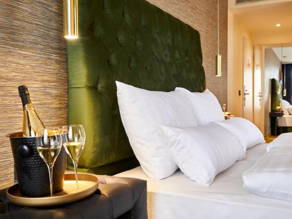 Das Carls Hotel : photo 2 de la chambre chambre double confort