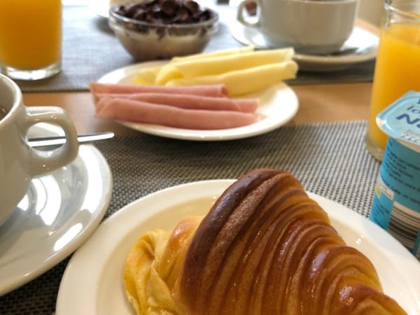 Hotel Girassol : photo 9 de la chambre chambre lits jumeaux