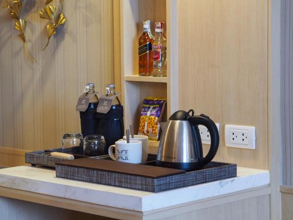 Eleven Hotel Bangkok Sukhumvit 11 : photo 3 de la chambre chambre lits jumeaux deluxe