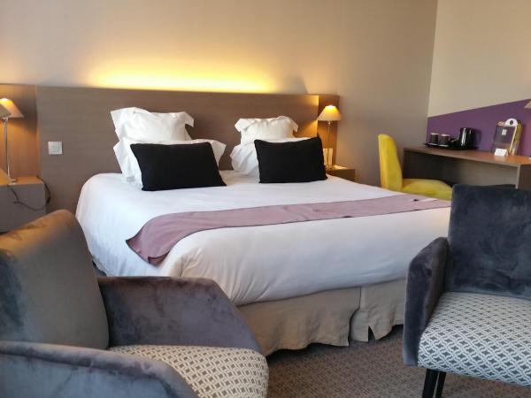 Best Western Hotel de la Breche : photo 2 de la chambre chambre lit king-size avec canapé-lit