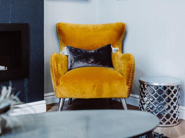 Z14 Boutique Residence - Krakow Old Town : photo 9 de la chambre suite 1 chambre deluxe avec lit king-size et climatisation