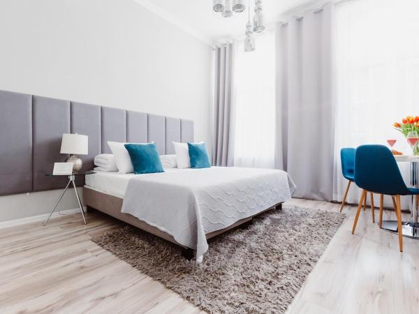 Z14 Boutique Residence - Krakow Old Town : photo 2 de la chambre suite 2 chambres deluxe avec lits king-size et climatisation