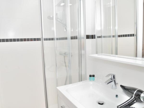 Hotel des Arts - Centre Cathédrale : photo 4 de la chambre chambre simple classique