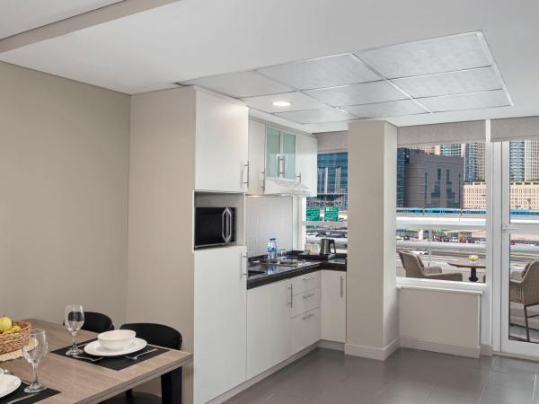 Leva Hotel and Suites, Opposite Downtown : photo 6 de la chambre suite familiale club