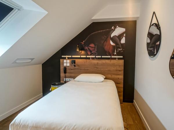 ibis Styles Saumur Gare Centre : photo 2 de la chambre chambre simple standard