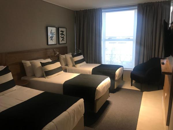 Agua del Corral Hotel & Spa : photo 6 de la chambre chambre triple supérieure