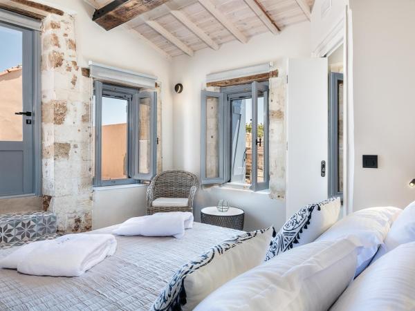 Aoria Estate Old Port : photo 2 de la chambre suite supérieure