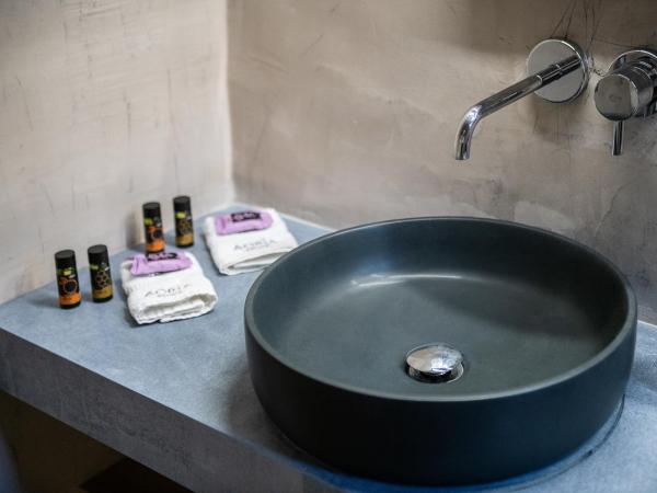 Aoria Estate Old Port : photo 8 de la chambre suite junior avec balcon