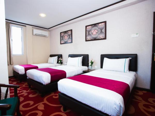 Hotel Vistaria : photo 1 de la chambre chambre triple supérieure