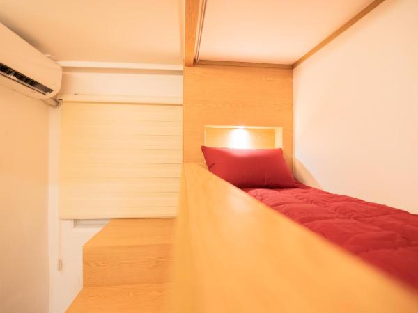 Huayuanhouse HQ in hongdae : photo 6 de la chambre lit dans dortoir pour femmes de 4 lits