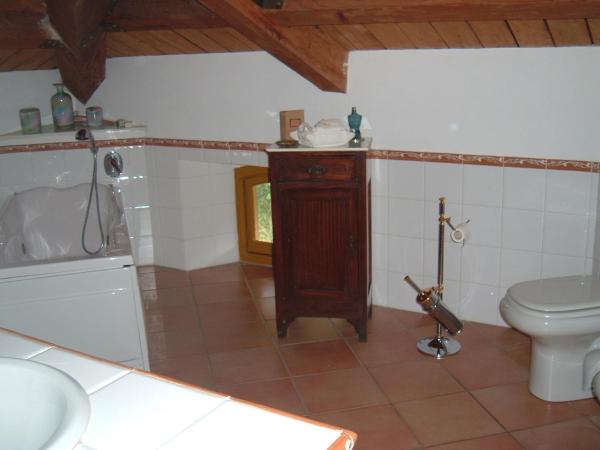 L'Oasi : photo 3 de la chambre chambre triple avec salle de bains privative séparée