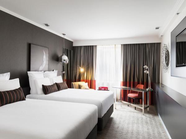 Pullman Melbourne Albert Park : photo 4 de la chambre chambre classique avec 2 lits queen-size