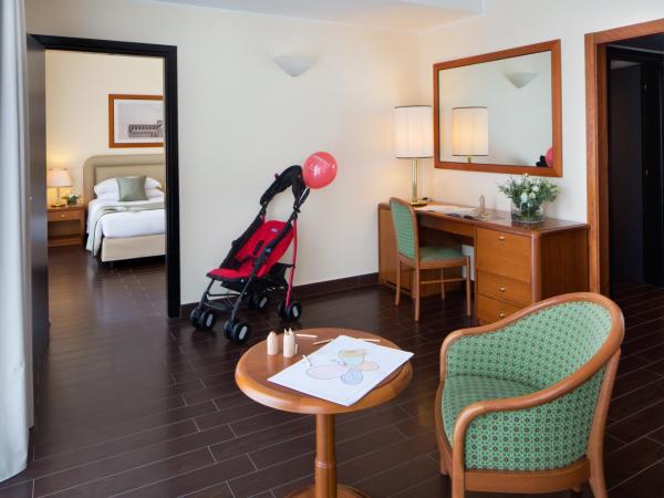 Starhotels Business Palace : photo 3 de la chambre chambre familiale (2 adultes et 2 enfants)