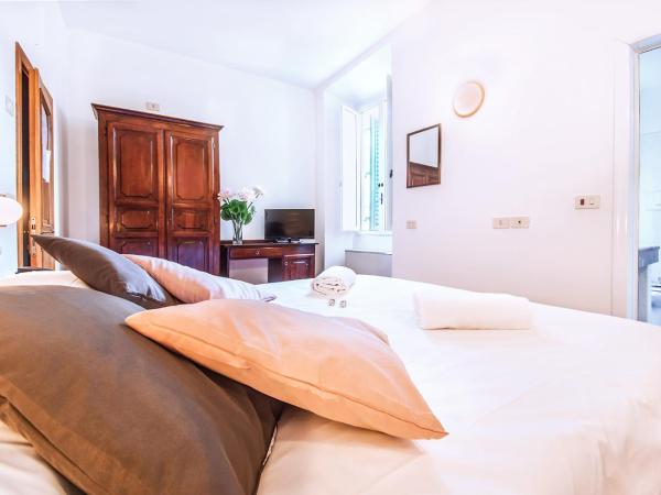 Hotel Costantini : photo 9 de la chambre chambre double