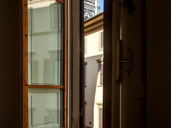 Hotel Costantini : photo 5 de la chambre chambre double - vue latérale sur dôme