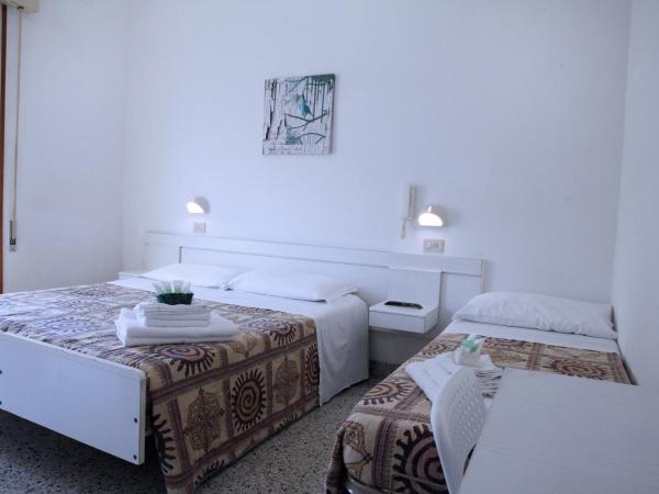 Hotel Lagomaggio : photo 2 de la chambre chambre triple
