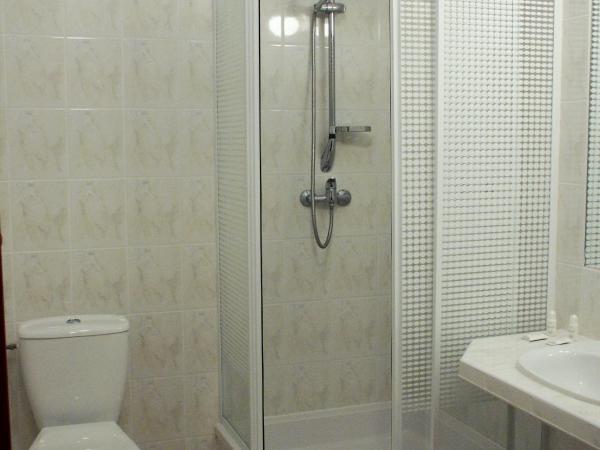Hotel Ambasador Chojny : photo 4 de la chambre chambre double standard