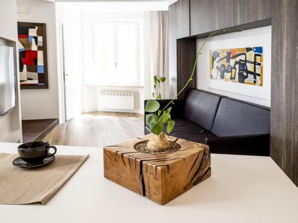 Gallery House : photo 6 de la chambre suite avec salle de bains privative