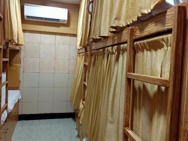 Mabrook Dormitory : photo 2 de la chambre lit simple en dortoir