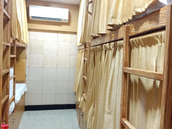 Mabrook Dormitory : photo 3 de la chambre lit simple dans dortoir mixte