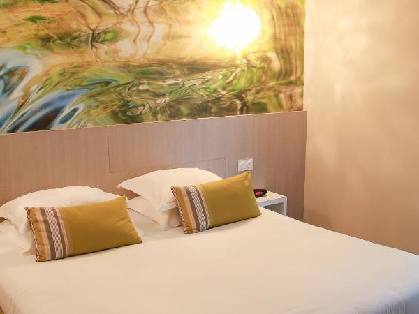 Domaine de la Petite Isle - Luberon : photo 2 de la chambre chambre double deluxe