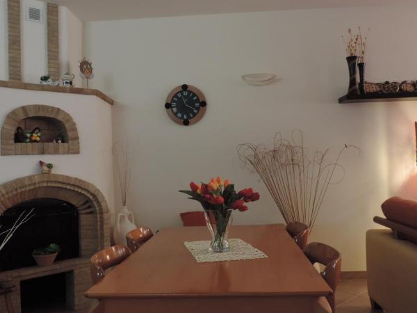 Artemide B&B : photo 9 de la chambre chambre quadruple avec salle de bains privative