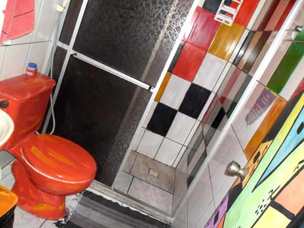 Arte Brasileira : photo 3 de la chambre chambre simple avec salle de bains commune