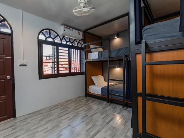 The Z Nite Hostel : photo 4 de la chambre lit superposé dans dortoir mixte