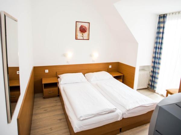 Hotel Geblergasse : photo 2 de la chambre chambre double ou lits jumeaux